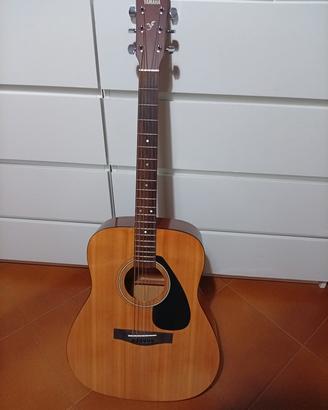 chitarra yamaha F310P + kit di 3 pezzi 