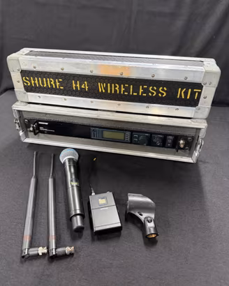 Sistema microfonico wireless Shure UHF-R UR4S con