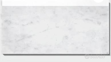 Rivestimento Pavimento in marmo di Carrara