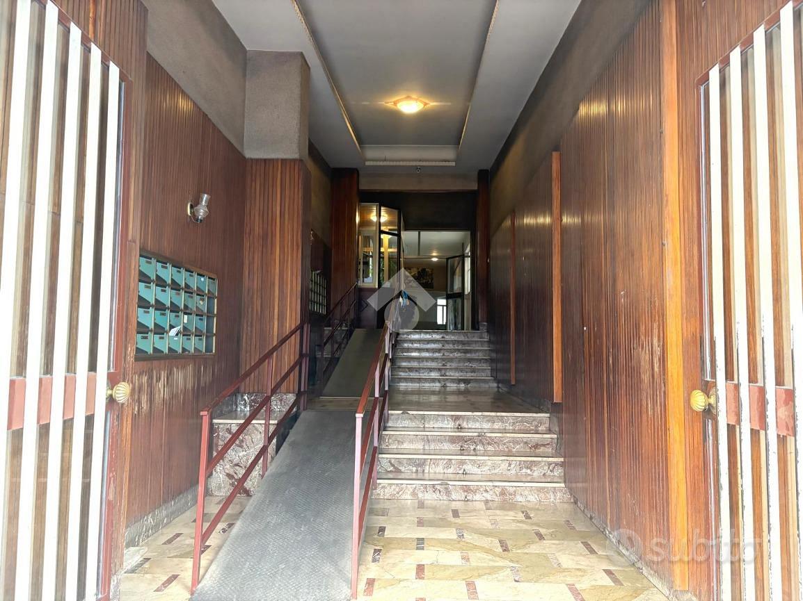 4 LOCALI A PALERMO - Vista 4