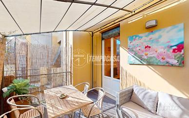 ACCOGLIENTE BILOCALE CON AMPIO TERRAZZO!