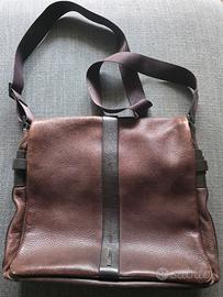 Borsa tracolla porta PC  in pelle marca NAVA 