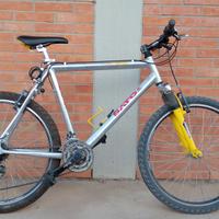 Bici MTB in alluminio SATO CYCLING