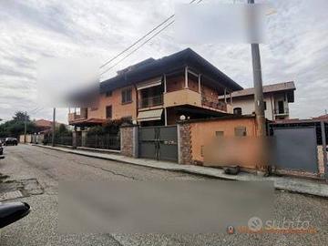 Immobile in asta di 242 m² a Strambino