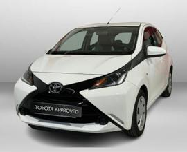 Toyota Aygo 1.0 VVT-i 69 CV 5 porte. x-cool