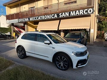 Volkswagen Tiguan 2.0 tdi R-Line 4motion 190cv #UN