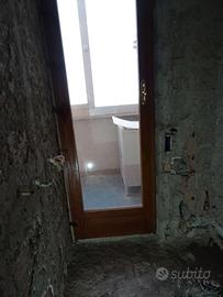 Porta finestra e finestra vetro singolo