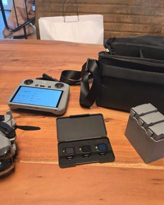DJI Mini 5 Pro  Fly More Combo  Controlador RC2