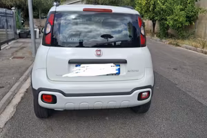 FIAT Panda City CrossHybrid 70 CV – SOLO 22.900 km