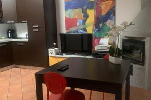 Bilocale attichetto con camino, ultimo piano