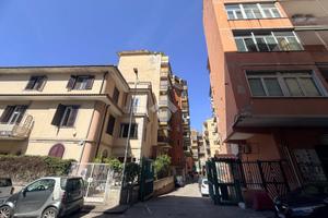 4 LOCALI A CASTELLAMMARE DI STABIA