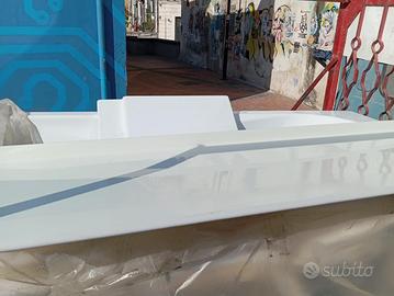 vasca da bagno con idromassaggio