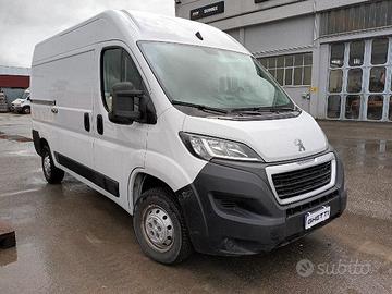 Peugeot Boxer 330