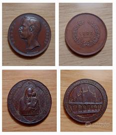 Lotto 8 medaglie antiche politiche e religiose 