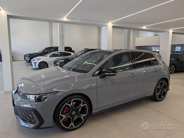 VOLKSWAGEN Golf GTI 2.0 TSI DSG GTI