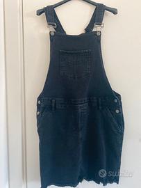 Salopette con gonna in jeans nera