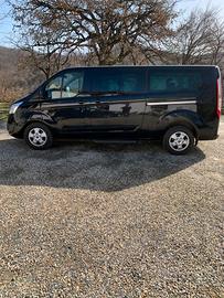 Ford Tourneo Custom 9 posti