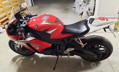 HONDA CBR 1000 RR FIREBLADE 2012