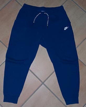 Pantaloni nike tech fleece