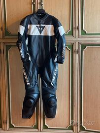 Tuta Dainese lady e stivali