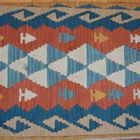 KILIM originali  4 pezzi ..fatti a mano / lana