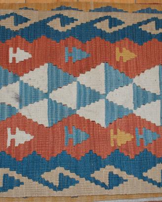 KILIM originali  4 pezzi ..fatti a mano / lana