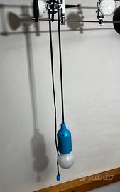 Lampada portatile a LED con cordino