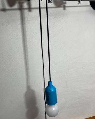 Lampada portatile a LED con cordino