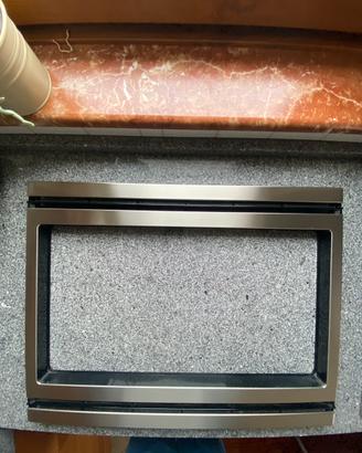 Cornice forno microonde