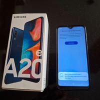 Samsung A20e