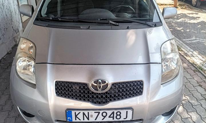 Toyota Yaris 1.0 Benzina Assicurata Fino Al 06/26