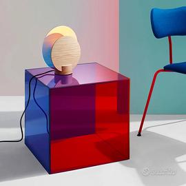 Luce Tavolino Progettato da Giulio Cappellini