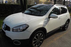Crossover Nissan qashqai 2010