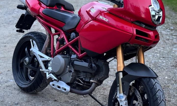 Ducati Multistrada 1100 S