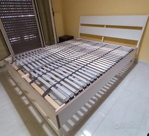 Letto matrimoniale IKEA