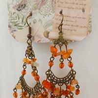 orecchini con pietre 