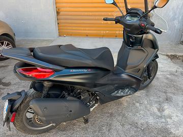 Piaggio beverly s 400