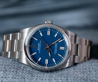 Rolex oyster perpetual 126000 dicembre 2025