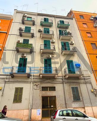 Trilocale in via Leonida 99