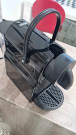 Nespresso Inissia da riparare – 1 anno di vita