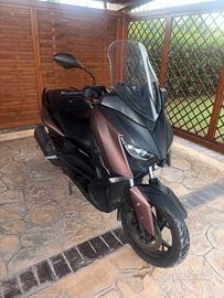 yamaha xmax 300