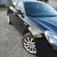 ALFA ROMEO GIULIETTA 1.6 JTDm DISTINCTIVE – 2015 