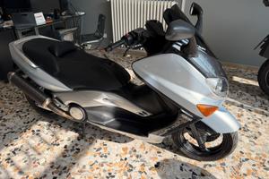 Yamaha T Max 500