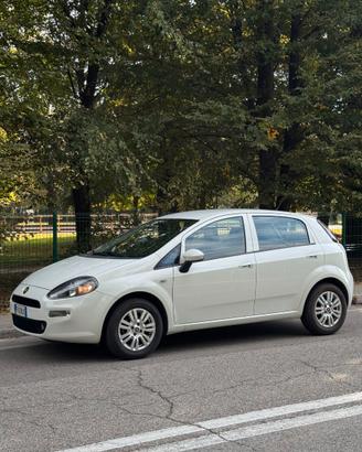 Fiat punto benzina 1.2 Lounge