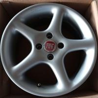 Cerchi in lega 15 pollici - applicazione 4 fori