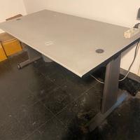 SCRIVANIA UFFICIO E TAVOLO DATTILO