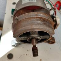 motorino lavatrice Indesit 