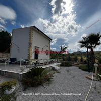 Casa, Altavilla Milicia.