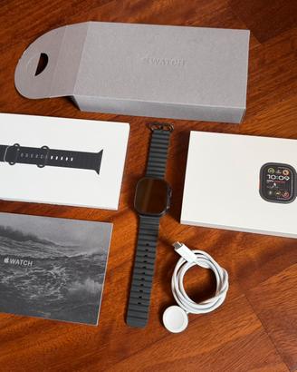 Apple Watch Ultra 2 nero (49 mm) titanio + cavo