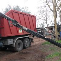 Caricatore per legna, plastica, ecc